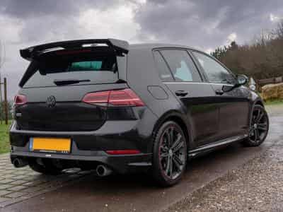 VW Golf VII 5-Türer GTI (2018) - Foto 3