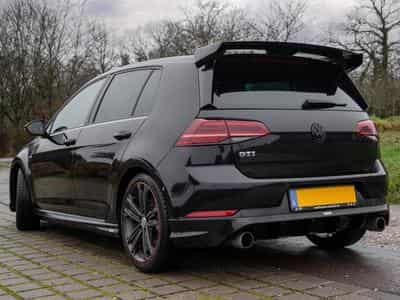 VW Golf VII 5-Türer GTI (2018) - Foto 4