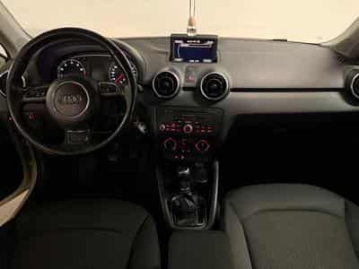 Audi A1 Sportback 1.2 TFSI 86 HP (2013) - Foto 14