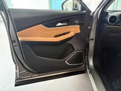 Forthing T5 EVO 1.5 TURBO AUTO FULL OPTIONS (2026) - Foto 13