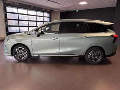 Forthing U-Tour 1.5 TURBO AUTO 7 PLACES (2026) - Photo 3