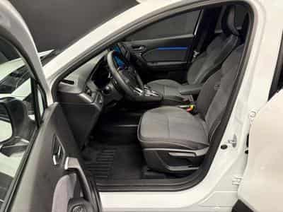 Renault Captur Techno TCe 160 auto CAMERA/NAVI/SIEGES CHAUFFANTS (2025) - Foto 8