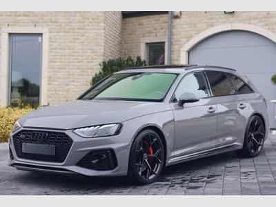 Audi RS4 Competition PLUS (2023) - Foto 1