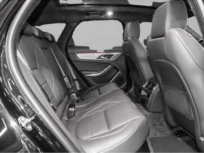 Jaguar XF (2023) - Photo 5