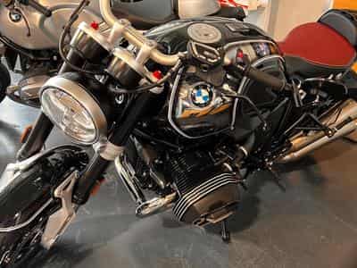 BMW R R nineT édition limité 100 ans (2023) - Photo 1