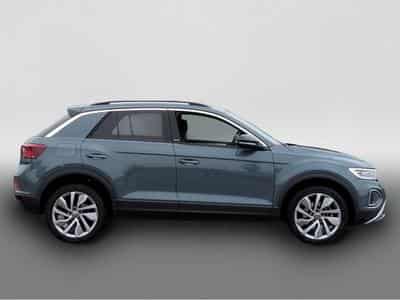 VW T-Roc (2024) - Photo 2