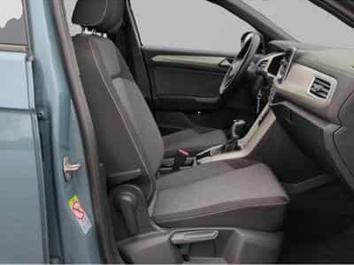 VW T-Roc (2024) - Photo 6