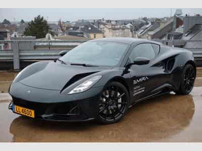 Lotus Emira Turbo SE (2025) - Photo 1