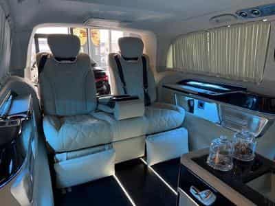 Mercedes Vito VIP CDI extra-long Maybach 2.0 136 CV L3 (2023) - Foto 2