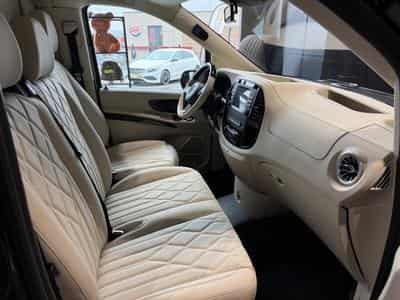 Mercedes Vito VIP CDI extra-long Maybach 2.0 136 CV L3 (2023) - Foto 3