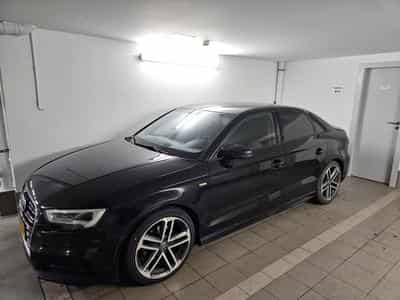 Audi A3 Limousine S-Line (2018) - Foto 1