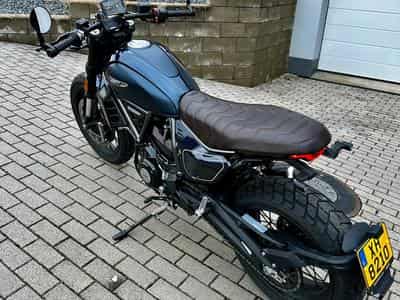 Ducati Scrambler Nightshift (2024) - Foto 8