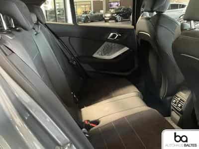 BMW 120 (2025) - Photo 8