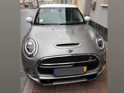 Mini Cooper S (2020) - Photo 1