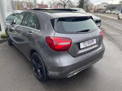 Mercedes A 180 Sport 7G-DCT Toit Ouvrant (2016) - Foto 13