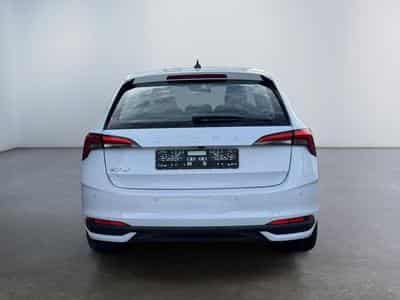 Skoda Scala 1,0 TSI DSG (2026) - Foto 3