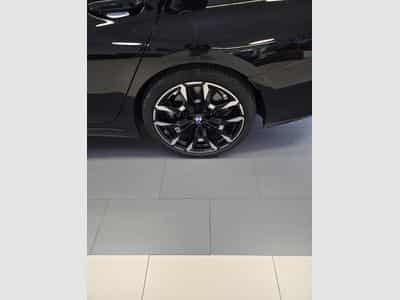 BMW 330 i xDrive M-Sport (2025) - Foto 5