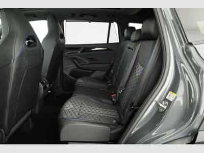 VW Tayron 1.5 TSI eHybrid 150 kW R-Line (2025) - Foto 11