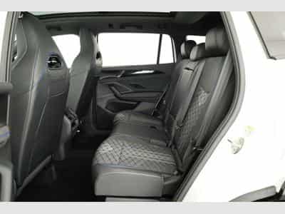 VW Tayron 1.5 TSI eHybrid 150 kW R-Line (2025) - Foto 11