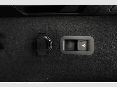 VW Tayron 1.5 TSI eHybrid 150 kW Life (2025) - Foto 13