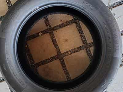 Tires – 18 - Photo 1