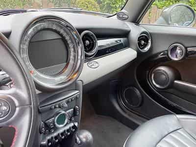 Mini Cabrio Cooper John Cooper Works (2014) - Foto 9