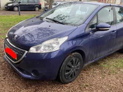 Peugeot 208 (2013) - Photo 1