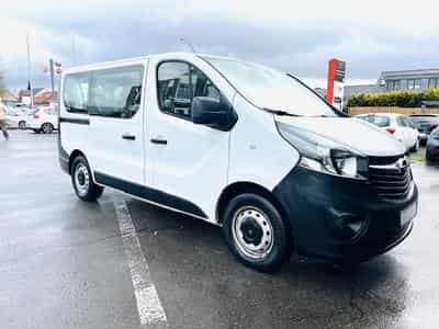 Opel Vivaro 1,6 DCI BITURBO 125 CV  9 places (2018) - Photo 1