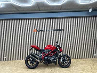 Ducati Streetfighter 848 (2015) - Foto 1
