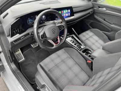 VW Golf 8 GTI 2.0 TSI DSG7 (2023) - Foto 6