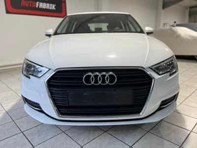 Audi A3 SPORTBACK 35 TDi Design S tronic (2019) - Photo 7