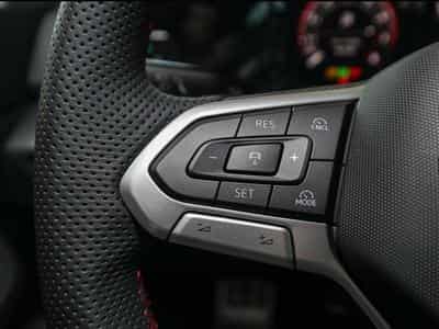 VW Golf Volkswagen Golf VIII FACELIFT GTI 2.0TSI 265CV DSG7 ** ESTOR (2024) - Photo 8