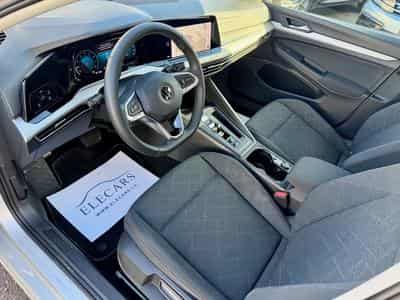 VW Golf VIII 1.0 TSI 110 DSG7 Life NAVI/CAM/ACC (2022) - Photo 7