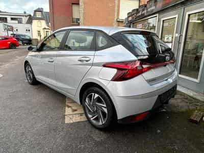 Hyundai i20 1.0 AUTOMATIQUE (2022) - Foto 4