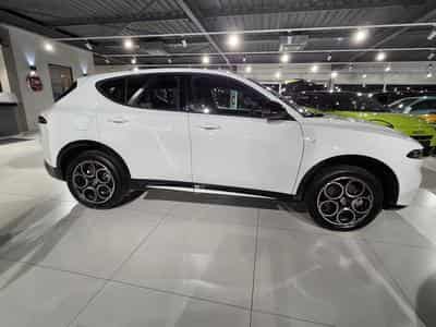 Alfa-Romeo Tonale TI 1.5 HYBRID DCT 160 CV (2025) - Foto 3