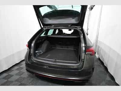 Skoda Octavia Octavia Combi 2.0 TSI DSG RS - Std.H., AHK, Kame (2025) - Photo 4