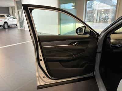 DONGFENG MAGE HEV FULL OPTIONS (2027) - Photo 6