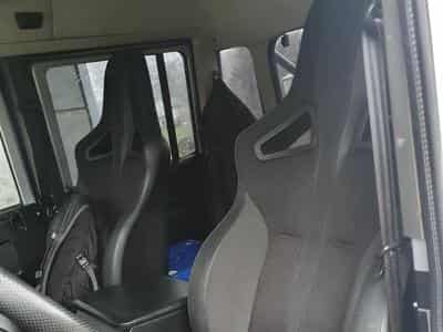 Land-Rover Defender 110 TD5 (2005) - Foto 10