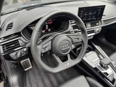Audi A4 Avant S-line Edition 2.0L TDI 163CV (2022) - Foto 4