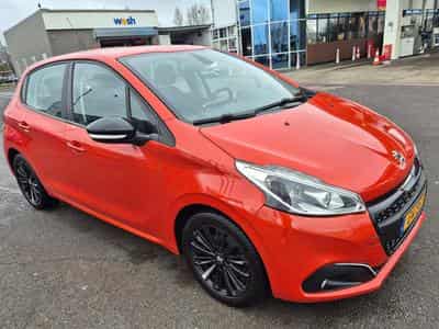 Peugeot 208 1.2 Orange Power  Restylée Sport (2015) - Photo 5