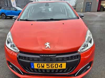 Peugeot 208 1.2 Orange Power  Restylée Sport (2015) - Photo 6