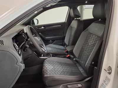 VW T-Roc R-Line 1.5 TSI 7-Gang-DSG (2026) - Foto 9