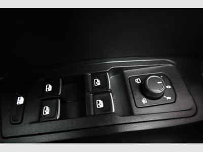 VW T-Roc R-Line (2025) - Photo 7