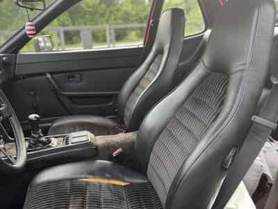 Porsche 924 (1981) - Photo 8