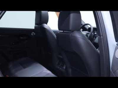 Land-Rover Range Rover Evoque D165 Dynamic SE AWD Auto (2025) - Photo 11