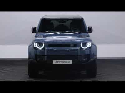 Land-Rover Defender 110 D200 X-Dynamic SE AWD Auto (2026) - Photo 2