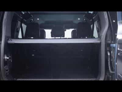 Land-Rover Defender 110 D200 X-Dynamic SE AWD Auto (2026) - Photo 6