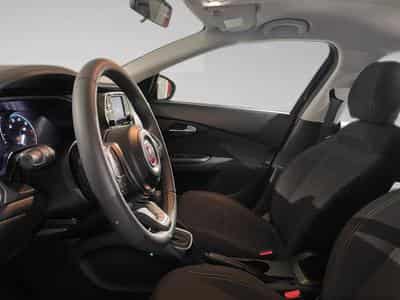 Fiat Tipo 1.5 HYBRIDE ESSENCE (2024) - Photo 4