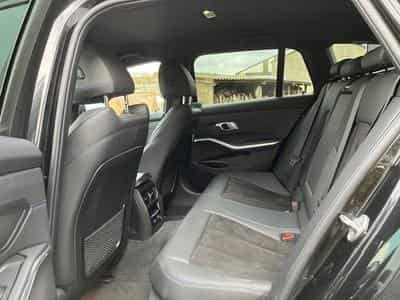 BMW 320 touring X drive (2020) - Foto 7