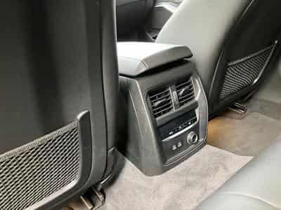 BMW 320 touring X drive (2020) - Foto 9